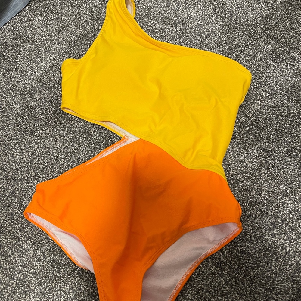 Colorful cut out one piece swimsuit!